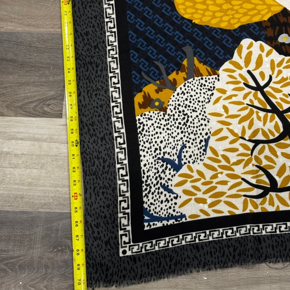 Multicolor Designer Patterned Scarf - Picture 4 of 5